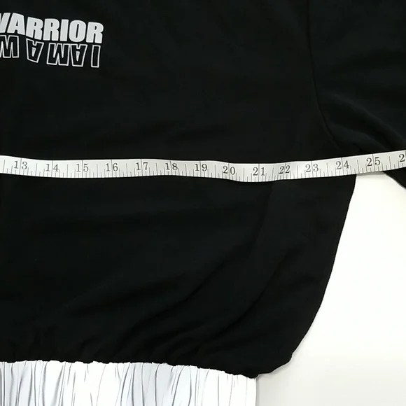 Black, crop, hooded, I am a warrior top - Picture 11 of 13